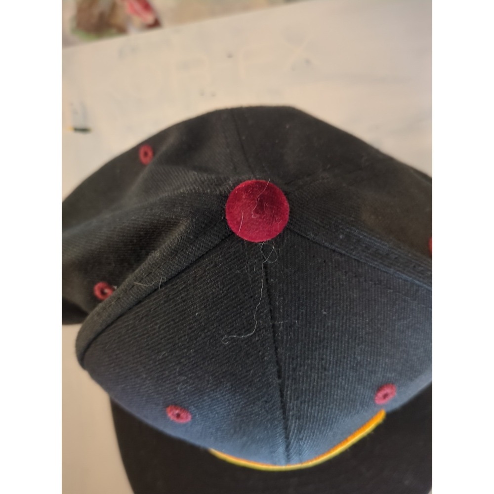 Cleveland Cavaliers Black Mitchell & Ness Snapback Hat RED SUEDE GREAT CONDITION - Picture 3 of 6